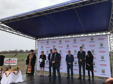 Делян Добрев: Не правим просто първи копки