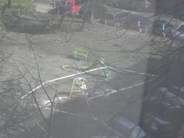 Отцепиха детска площадка в София