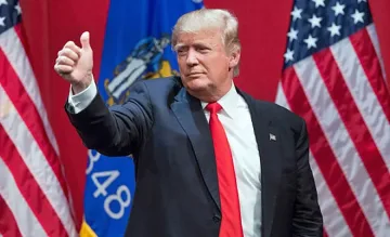 Разкриха колко данъци е платил Тръмп