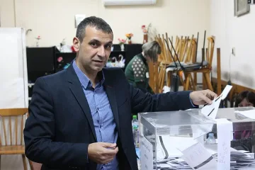 Валентин Павлов: Седял съм на един чин с майката на детето