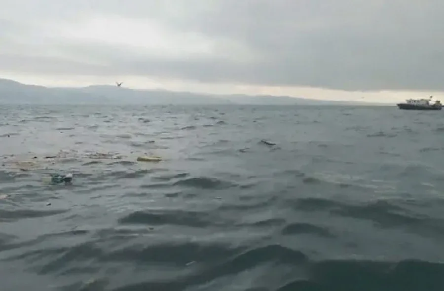 Руският самолет Ту-154 не е паднал, приземили го в Черно море