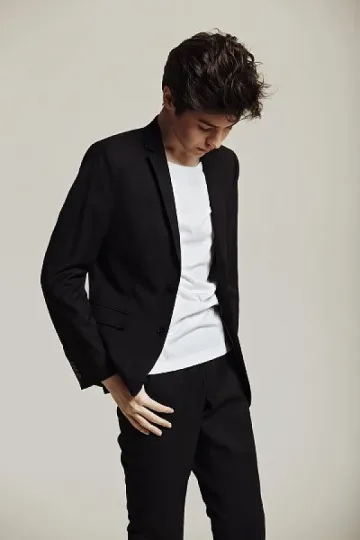 Кристиан Костов представя България на Евровизия