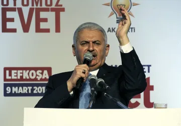 Фронт срещу Турция: Дания пъди премиера Бинали