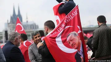 Предупреждение: Гответе се за вълна от бягащи от Турция