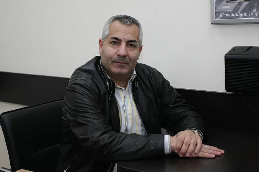 Камен Петков: Българските политици се държат като щрауси