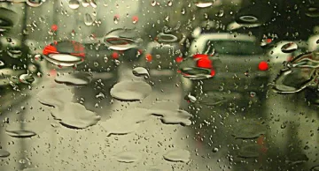 Спряно е движението в участъка на Кресненското дефиле