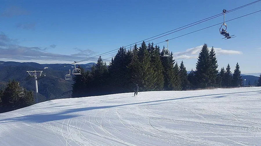Трима на съд за смърт на скиор