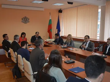 Дават „синя карта" за IT специалисти