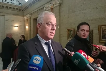 Пак напрежение във Фонда за лечение на деца