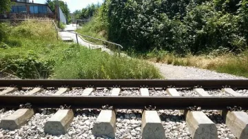 Млада жена убита и хвърлена в дере