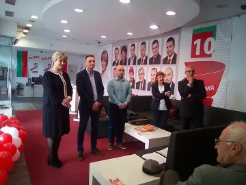 Лечева: Имаме нужда от патриоти