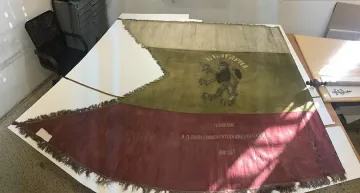 Над 10 000 се поклониха пред легендарно знаме