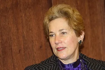 Поптодорова подаде оставка от еврейския комитет