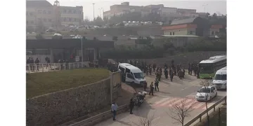 60 арестувани за бой в университет 