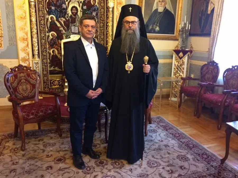 Митрополит благослови ген. Попов