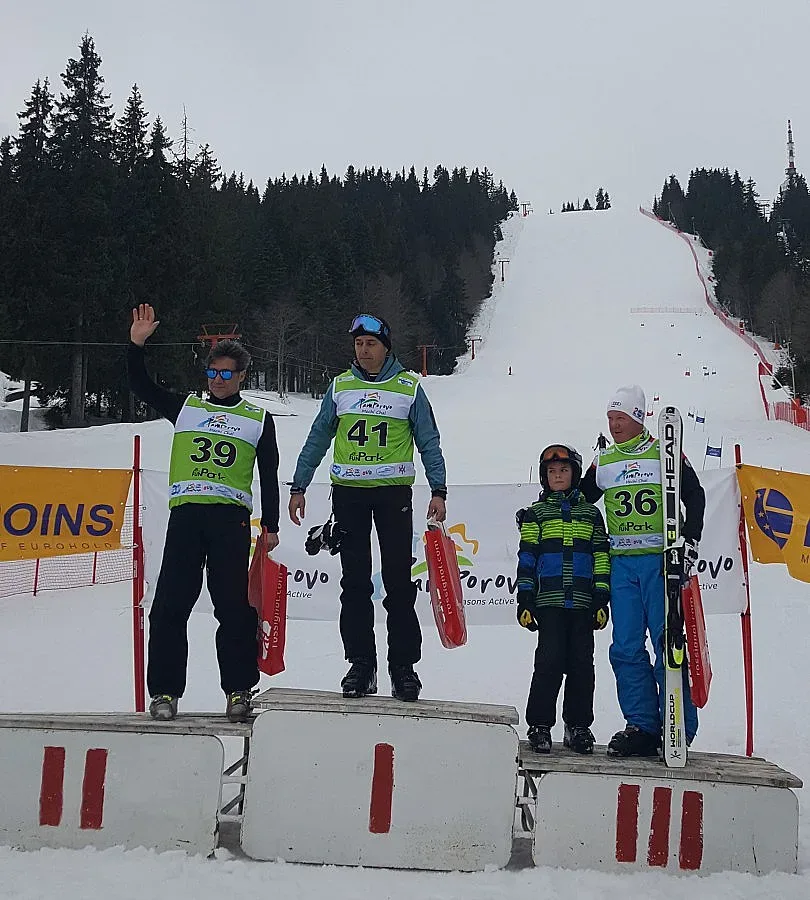 "Стандарт" с медал от националното по ски