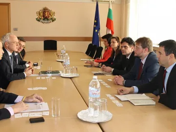 Министър Седларски: Ще намалим административната тежест