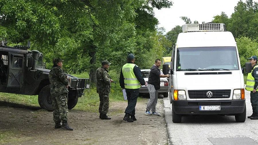 Сириец ще лежи 8 месеца за каналджийство