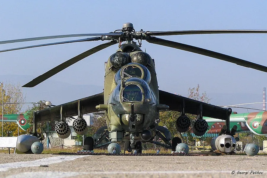 Руснаци инспектират родна авиобаза