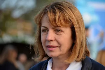 Любовта към България не е поза, обяви Фандъкова