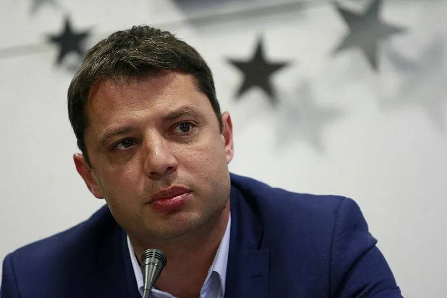 Добрев: Новият енергиен шлем ще ни погуби