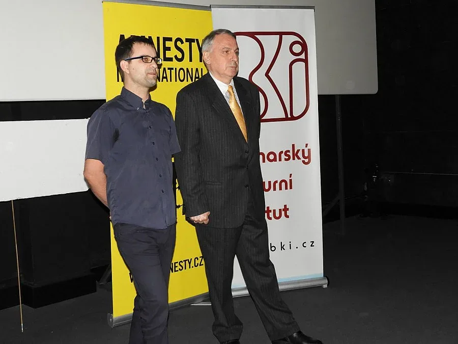 Проектът „Добри ли са хората като Добри?” трогна публиката в Прага