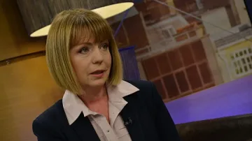 София бори замърсяването на въздуха с миене на улици