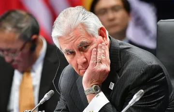 Държавният секретар на САЩ влезе в старчески дом