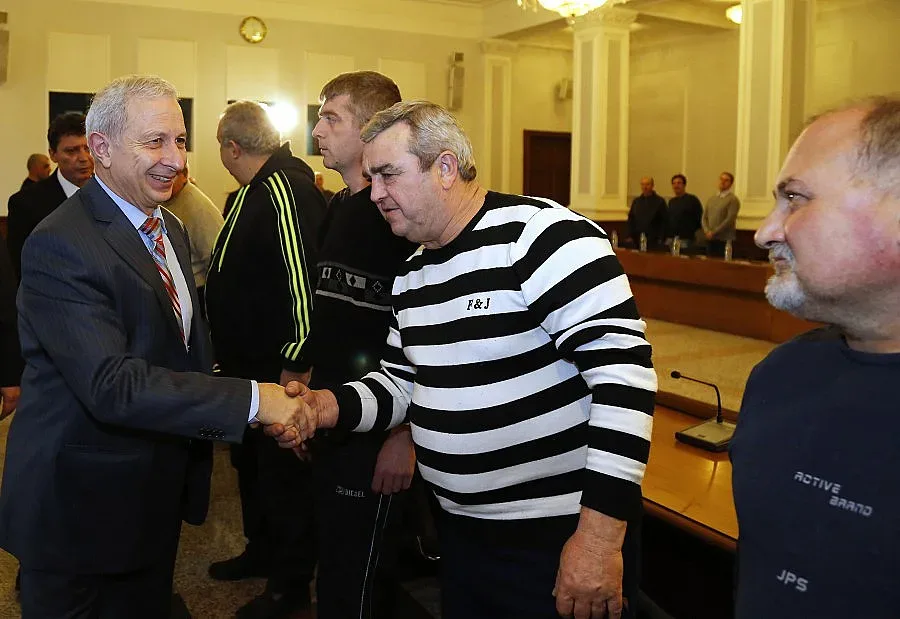 Герджиков прие работниците от "Ечемишка"