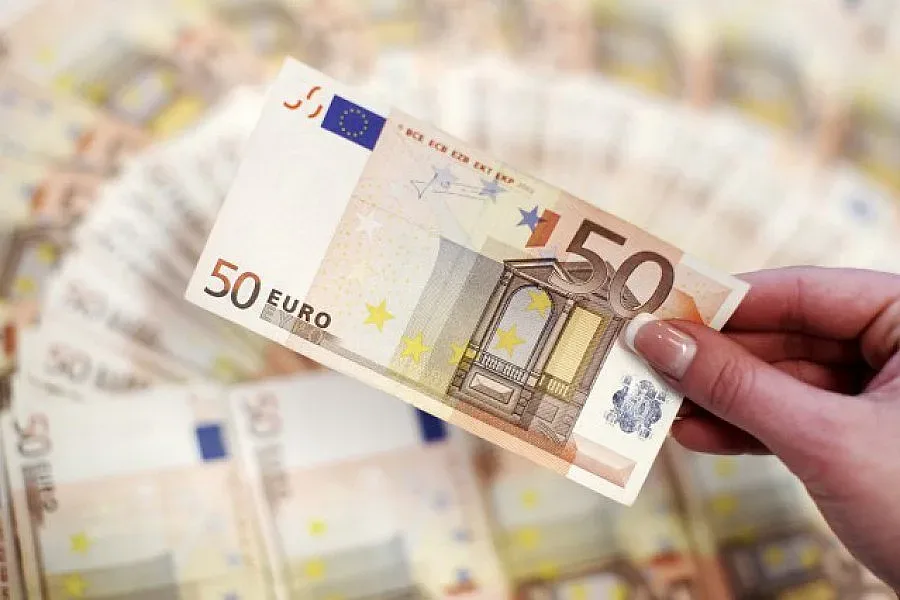 Емигранти изпратиха 1,5 млрд. в България