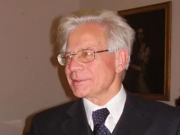 Проф. Бахмайер: В ЕС растат исканията за по-балансирана политика с Русия