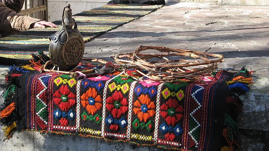 Днес е Трифон Зарезан