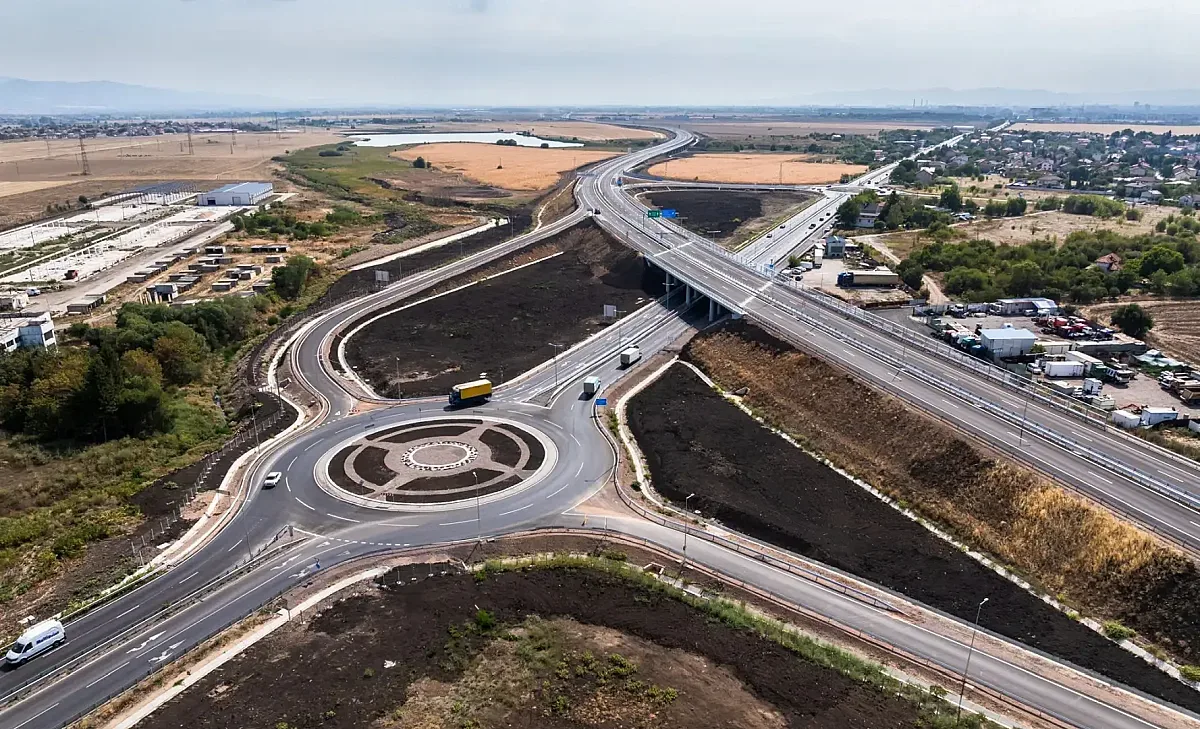 Регионалният министър: Само за 8 месеца довършихме магистрала Европа