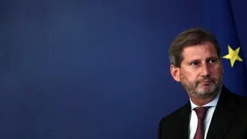 ЕС не иска да се меси в сформирането на правителство на Македония