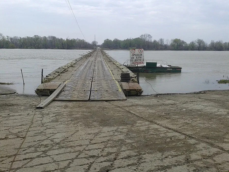 Мандра за затворници на остров Персин