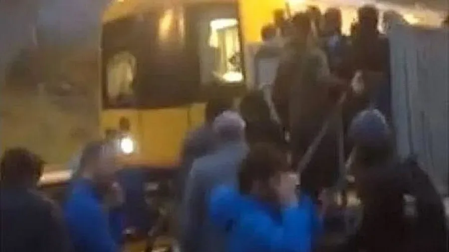 Бормашина рани четирима в лондонското метро