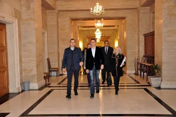 Коалиция „АБВ – „Движение 21" се регистрира в ЦИК