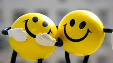 Покачва се оптимизмът на българите за доходите им