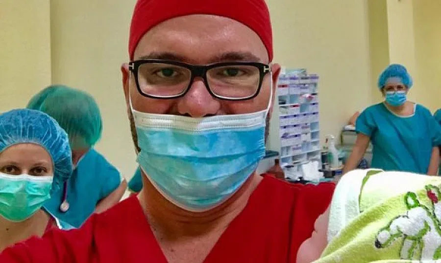 Теди роди дъщеря на д-р Енчев