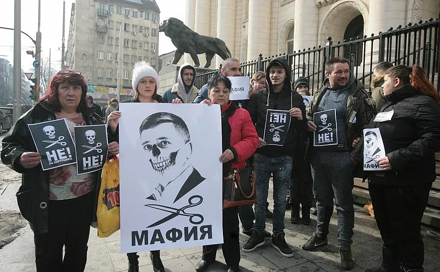 Бареков поиска оставката на Лозан Панов