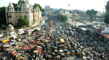 Гонят старите коли от градовете