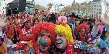 Пъдят мигрантите от карнавала в Кьолн