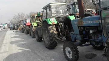 Гръцките фермери готови да блокират всички пътища до Солун