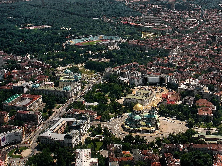 Софиянци плащат общински данъци от утре