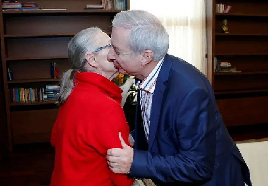 Герджиков с жест към Цветана Манева