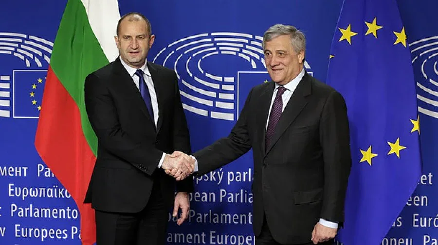 Таяни благодари за Йотова и Златева