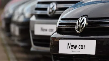"Фолксваген" свали "Тойота" от върха
