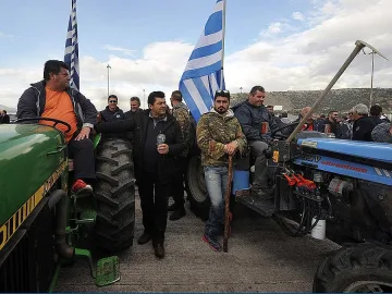 Гръцки земеделци на протест
