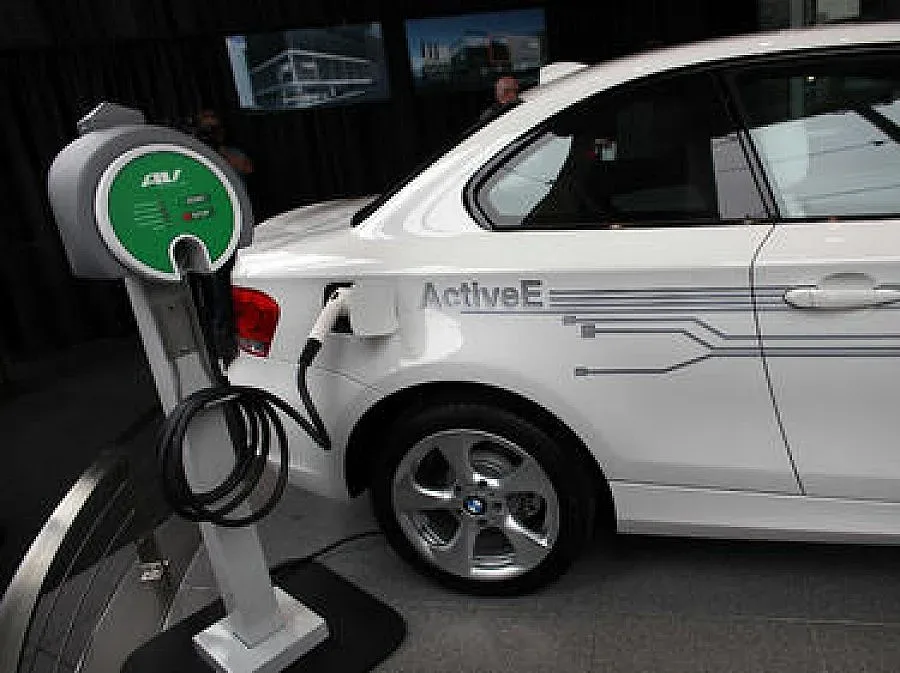 Правят станции за електромобили