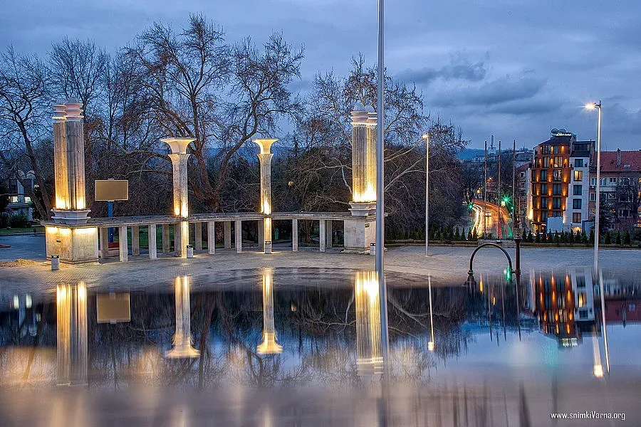 Красят Варна с паметници за милион